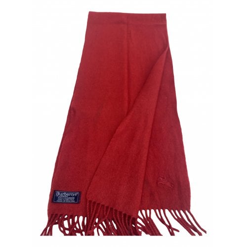 Pre-owned Burberry Cashmere Scarf In Red