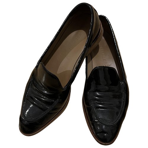 Pre-owned Everlane Patent Leather Flats In Black