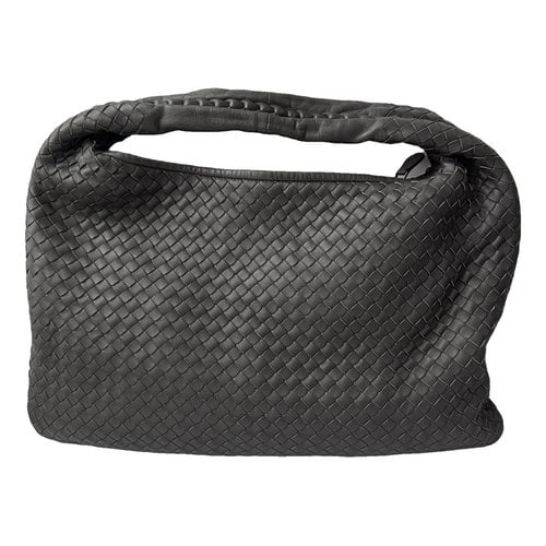 Pre-owned Bottega Veneta Veneta Leather Handbag In Grey