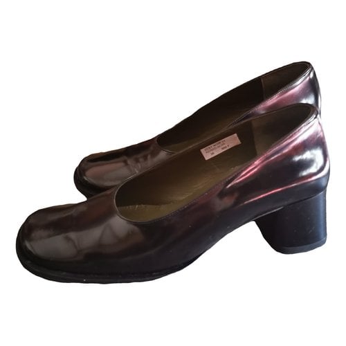 Pre-owned Kenzo Leather Flats In Black