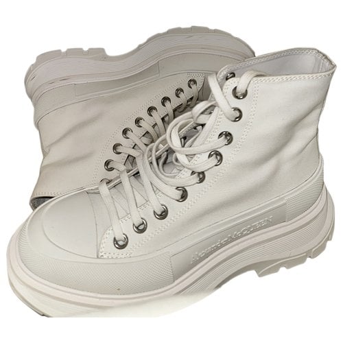 Pre-owned Alexander Mcqueen Wellington Boots In White