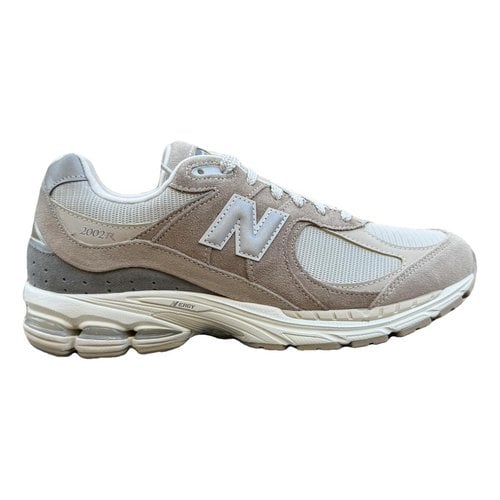 Pre-owned New Balance Cloth Trainers In Brown