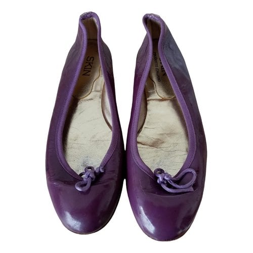 Pre-owned Skin Leather Ballet Flats In Purple