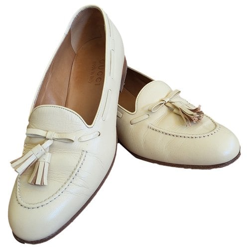 Pre-owned Gucci Leather Flats In Beige
