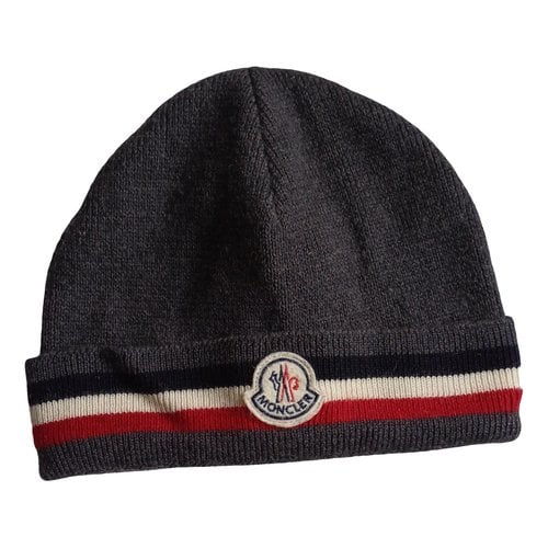 Pre-owned Moncler Wool Hat In Grey