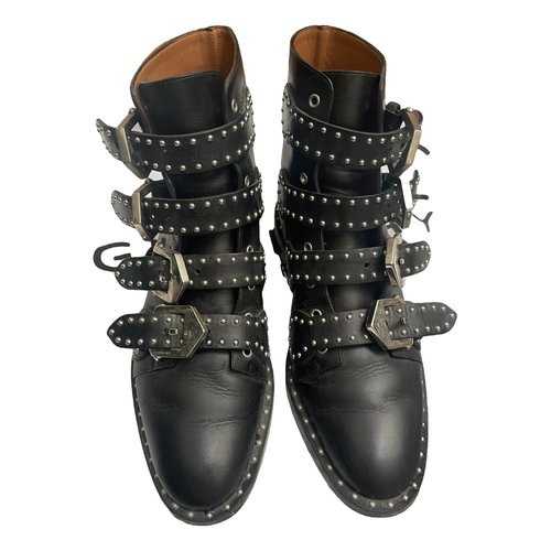 Pre-owned Givenchy Leather Buckled Boots In Black