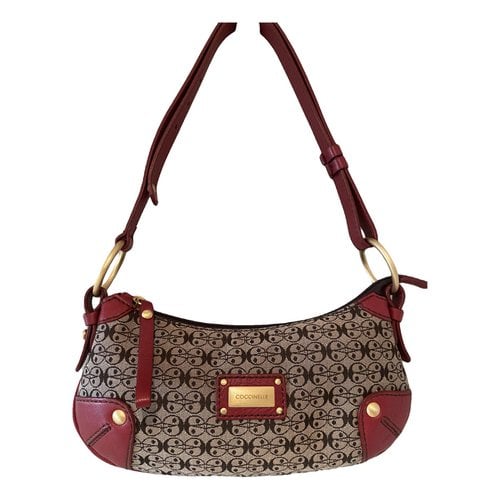 Pre-owned Coccinelle Handbag In Red