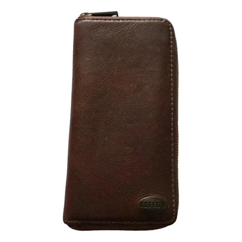 Pre-owned Fossil Leather Wallet In Brown