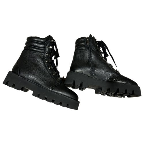 Pre-owned Aquatalia Leather Boots In Black