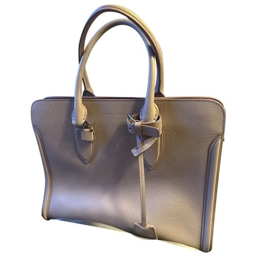 Pre-owned Alexander Mcqueen Zippé Leather Handbag In Pink