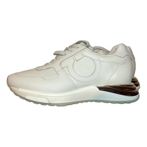 Pre-owned Ferragamo Leather Trainers In Beige