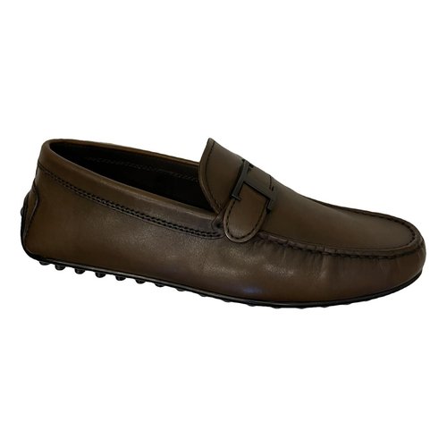 Pre-owned Tod's Gommino Leather Flats In Brown