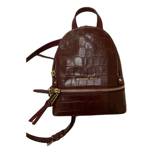 Pre-owned Michael Kors Rhea Leather Backpack In Burgundy