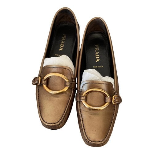 Pre-owned Prada Leather Flats In Gold