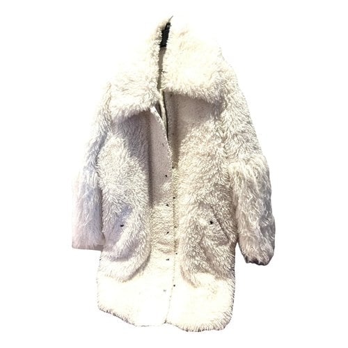 Pre-owned Lala Berlin Faux Fur Coat In White