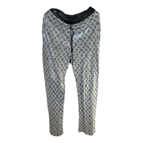 Pre-owned Louis Vuitton Silk Trousers In Grey