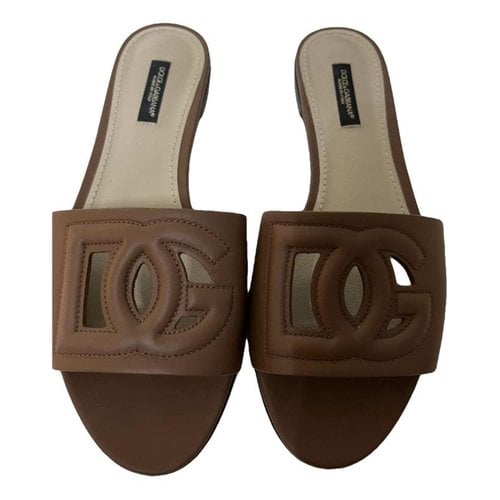 Pre-owned Dolce & Gabbana Leather Mules In Brown
