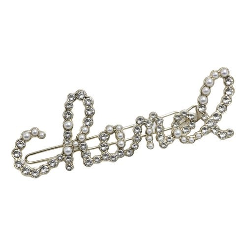 Pre-owned Chanel Hair Accessory In Silver