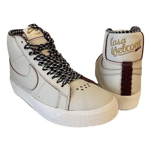 Pre-owned Nike Leather High Trainers In Beige