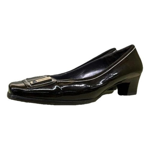 Pre-owned Balenciaga Leather Flats In Brown