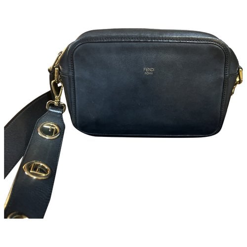Pre-owned Fendi Camera Case Leather Crossbody Bag In Black