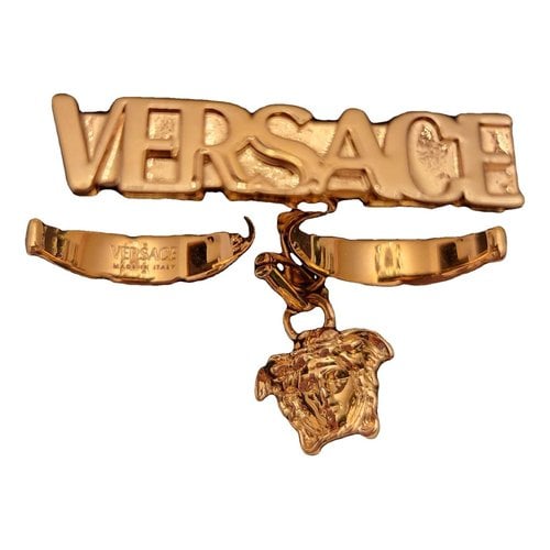 Pre-owned Versace Medusa Ring In Gold
