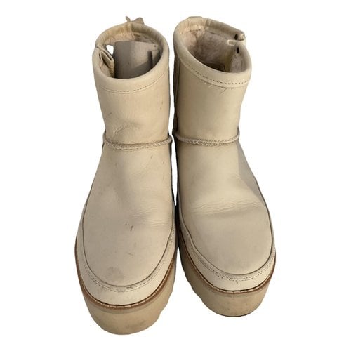 Pre-owned Ugg Leather Snow Boots In Other