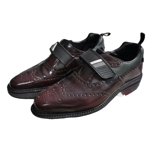 Pre-owned Prada Leather Lace Ups In Burgundy