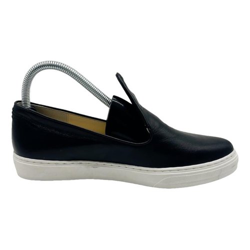 Pre-owned Sarah Flint Leather Flats In Black