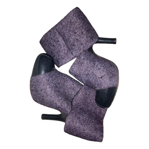 Pre-owned Vivienne Westwood Leather Heels In Purple
