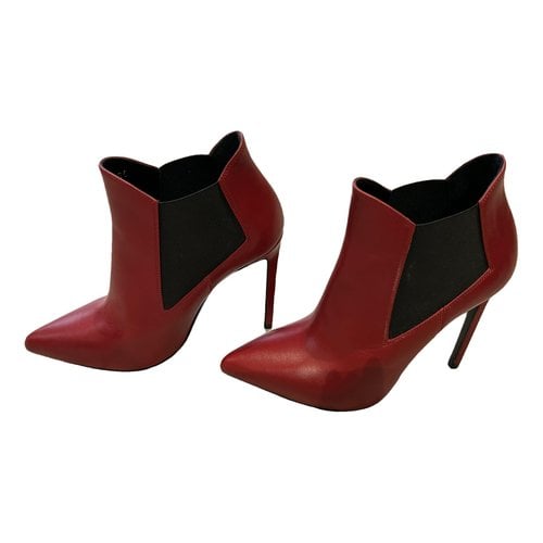 Pre-owned Saint Laurent Leather Ankle Boots In Red