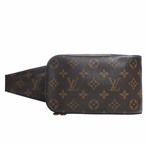 Pre-owned Louis Vuitton Geronimo Cloth Bag In Brown