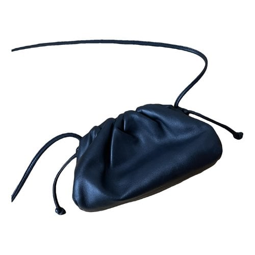 Pre-owned Bottega Veneta Pouch Leather Handbag In Black