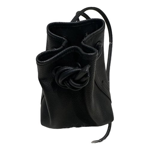 Pre-owned Vasic Leather Crossbody Bag In Black