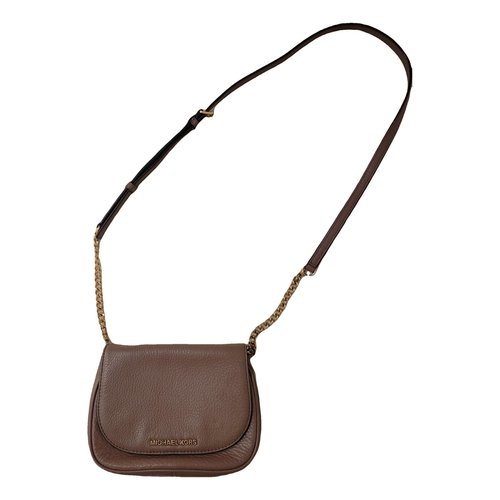 Pre-owned Michael Kors Bedford Leather Crossbody Bag In Camel