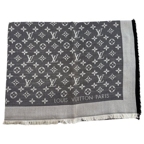 Pre-owned Louis Vuitton Châle Monogram Silk Stole In Grey