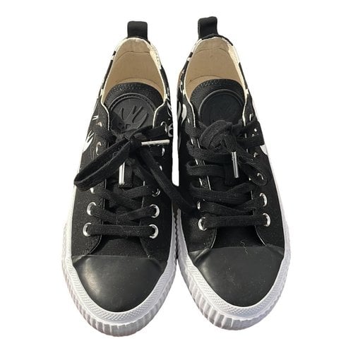 Pre-owned Mcq By Alexander Mcqueen Leather Trainers In Black