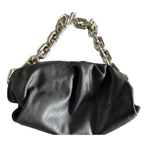 Pre-owned Bottega Veneta Chain Pouch Leather Handbag In Black