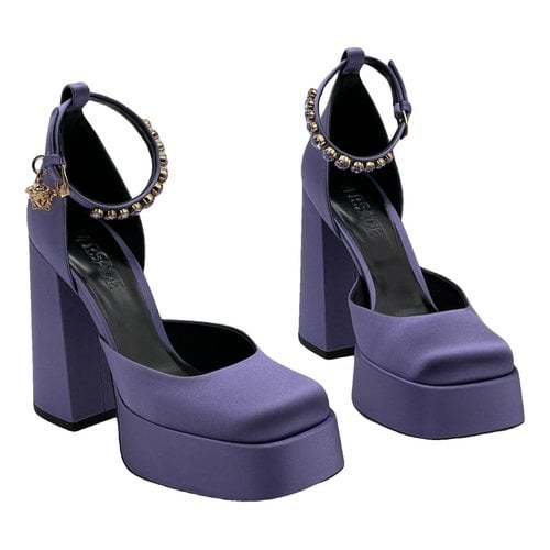 Pre-owned Versace Velvet Heels In Purple