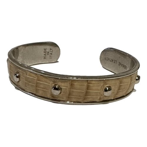 Pre-owned Tod's Leather Bracelet In Beige