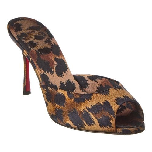 Pre-owned Christian Louboutin Cloth Mules In Brown