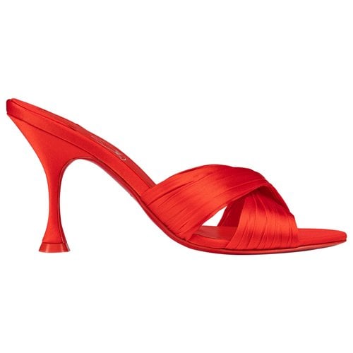 Pre-owned Christian Louboutin Cloth Mules In Red