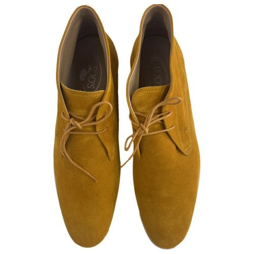 Pre-owned Tod's Lace Ups In Yellow