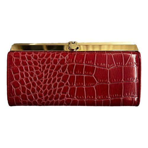 Pre-owned Blumarine Patent Leather Wallet In Red