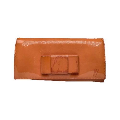 Pre-owned Miu Miu Patent Leather Wallet In Orange