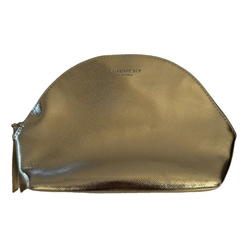 Pre-owned Givenchy Vanity Case In Gold