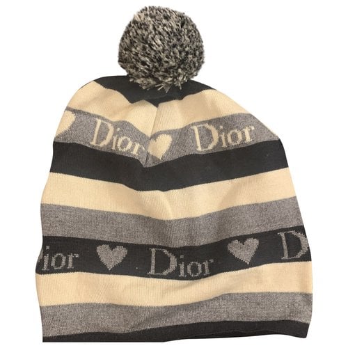 Pre-owned Dior Cashmere Cap In Grey