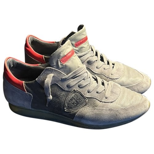 Pre-owned Philippe Model Leather Low Trainers In Grey