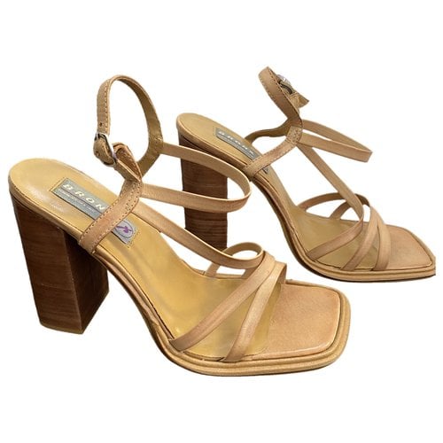Pre-owned Bronx Leather Sandal In Beige