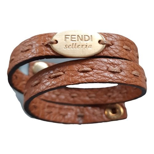 Pre-owned Fendi Leather Bracelet In Camel